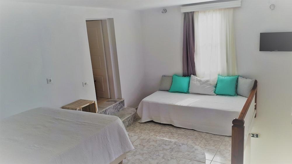 Hotel Charissi Mykonos Town Екстер'єр фото