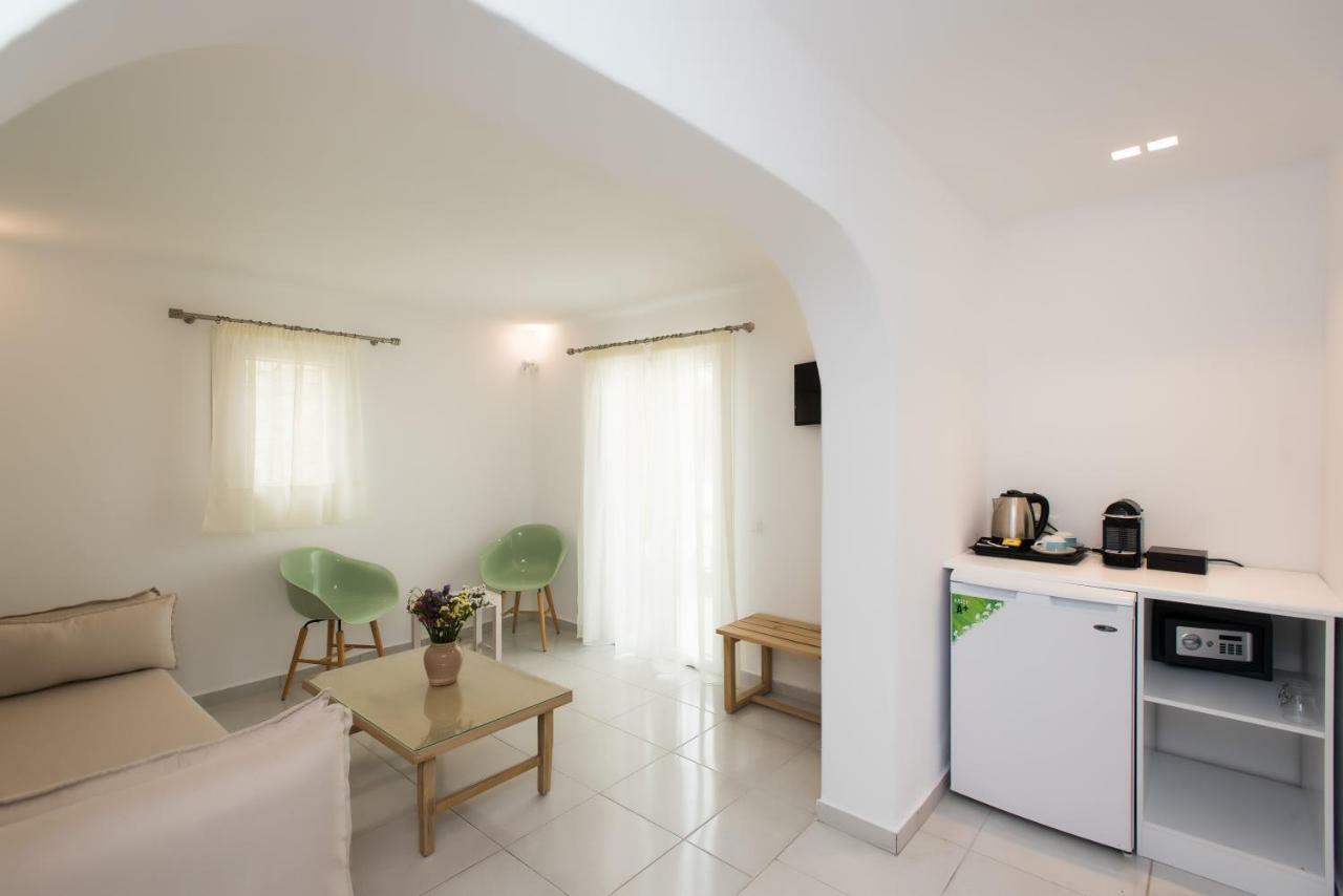 Hotel Charissi Mykonos Town Екстер'єр фото
